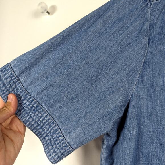 Gap Maternity Jumpsuit Women's Size Medium Lightweight Denim Chambray - Picture 4 of 8